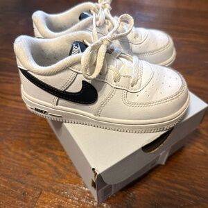 Toddler Air Force 1 (white/black)